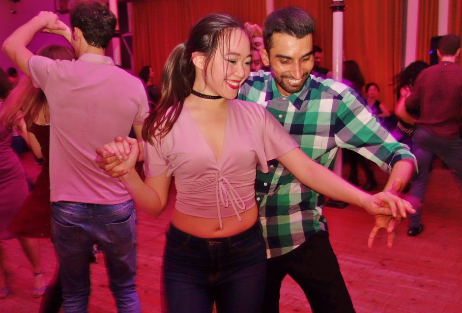 Salsa classes Bristol Wednesdays Absolute beginners